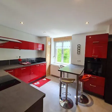 Les Champis Apartment *